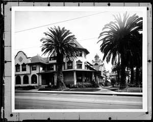 Exterior view of the Hollywood Hotel