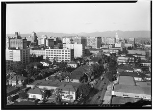 Business district looking north and northwest from Bendix building, near 12th and Maple, November 18, 1930