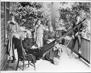 Mrs. Jessie Benton Fremont and company at her home in Los Angeles, ca.1892