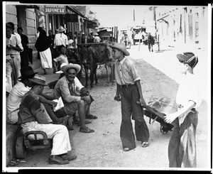Boys in a street in Mexico, 1937