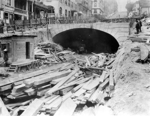 Hill Street entrance to the Second Street tunnel under construction, Los Angeles, ca.1920