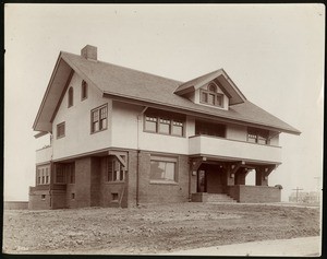 Unidentified Craftsman-style house in Los Angeles