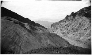 View of a mountain pass in the high Sierras