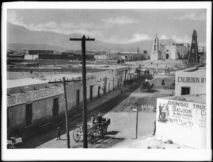 Street scene in the city of Juarez, Mexico, ca.1902-1905