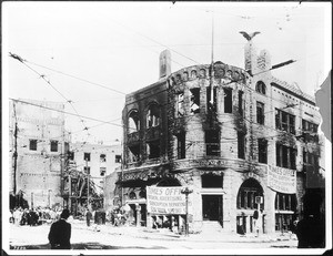 Los Angeles Times Building the day after its bombing, Los Angeles, October 1, 1910