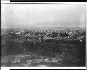 Panoramic view of Garvanza looking north from across the Arroyo Seco, ca.1906