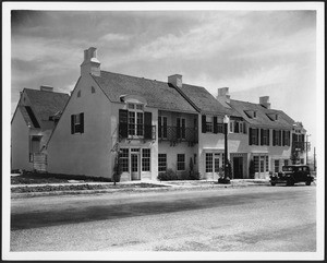 Residential apartment building on an unidentified street in Los Angeles, ca.1935