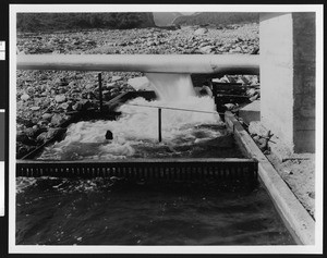 View of an unidentified aqueduct, ca.1920