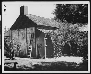 Exterior view of a home in Toll Gate on the toll road north of Mariposa, ca.1930