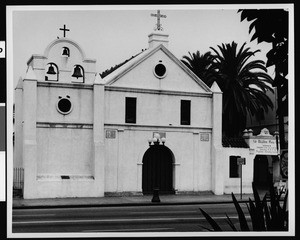 Exterior view of the Plaza Church, Los Angeles, ca.1970-1979