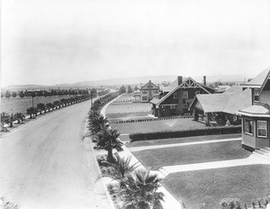 View of Canyon Drive in Beverly Hills looking towards a Pacific Electric station, ca.1918