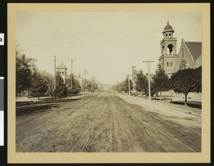 Olive Avenue in Redlands, ca.1905