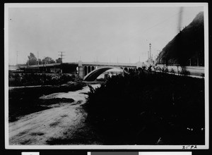 View from Riverside Drive of a bridge on the Pasadena Freeway