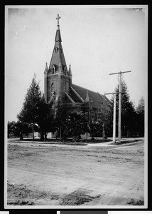 Exterior view of the Boniface Catholic Church in Anaheim, ca.1903