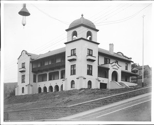 Elizabeth Bard Memorial Building, Ventura