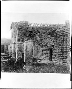 Ruins of the front of the church of Mission San Fernando, ca.1875