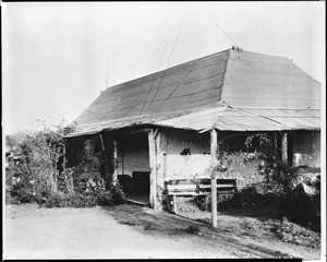 Exterior view of the Caneda adobe in disrepair, eas of Mission San Juan Capistrano, ca.1930