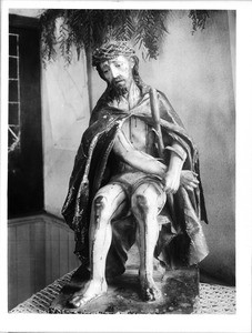 Statue of "El Salvadore" (Christ crowned with thorns) at Mission San Diego de Alcala, ca.1905