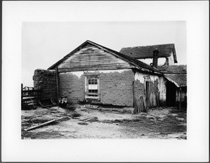 Rancho Cienega de la Tijera Adobe from the east, 1924