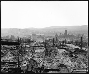 Panorama of San Francisco from Nob Hill in the aftermath of the fire and earthquake, 1906