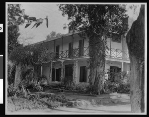 Exterior view of the Francisco Castro adobe on Rancho San Pablo in El Cerrito, ca.1900