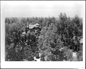 Birdseye view of Maltermore, an estate house surrounded by forest in Fresno County, ca.1910