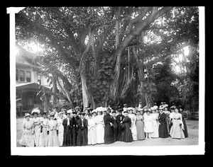 Los Angeles Chamber of Commerce luncheon for ladies at the residence of ex-Governor Cleghorn, Hawaii, 1907