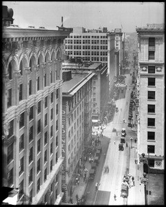 View of 6th Street looking west from above the Kerckhoff building on Main Street, Los Angeles, ca.1917