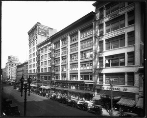 Automobiles parked along the four-hundred block of south Broadway, ca.1926