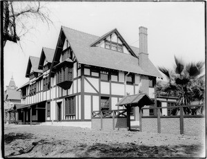 Shakespeare Club in Cumnock Hall, Figueroa Street, 1905