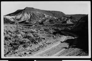 Postcard showing "the road to Ryan", ca.1925