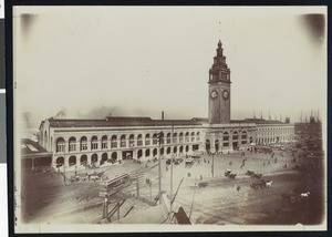 Exterior view of the Ferry Building in San Francisco, ca.1905