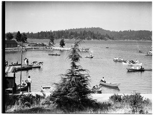 View of Lake Arrowhead, showing boaters