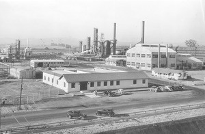 Elevated external view of the Wilshire Oil Company, October, 1937