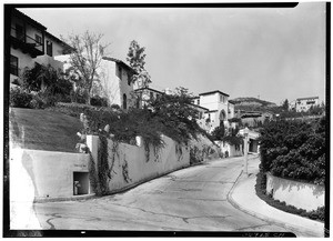 Hillside residences on Bonvue Avenue in Hollywood