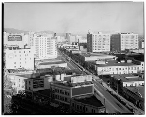 Panoramic view of Los Angeles, showing Main Street and Broadway, looking north from Eleventh Street, November 21, 1931