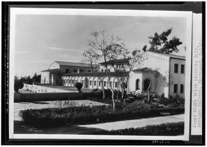 Exterior view of Janet Jacks Balch Academic Hall on the campus of Scripps College in Claremont