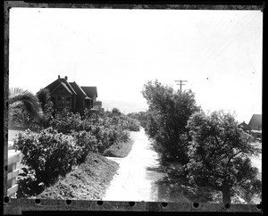 Two houses in Redondo Beach, January 1920