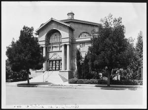 Exterior view of the Wilshire Methodist Episcopal Church, June 1922