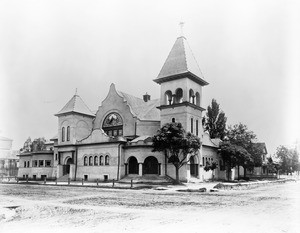 Exterior view of the Methodist Episcopal Church, ca.1910