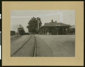 Southern Pacific Railroad Depot in Merced, ca.1910