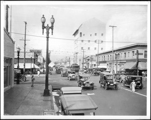 View of Figueroa Street looking north from Washington Boulevard, Los Angeles, ca.1927