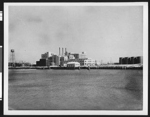 Exterior view of the Proctor and Gamble factory, ca.1940