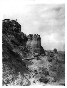 Erosions on the Painted Desert on the road from Gallup to the Tohatchie Indian School, New Mexico, ca.1900