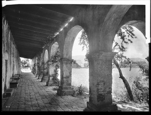 Mission San Juan Capistrano, California, ca.1902