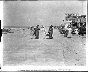 People strolling down the esplanade at Newport Beach, ca.1905