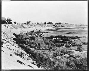 View of the land edge in San Pedro, Los Angeles, 1920