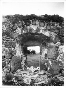 Side entrance to the ruins of Mission Santa Margarita, ca.1900-1906