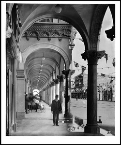 Saint Mark's Hotel on Windward Avenue in Venice Beach, ca.1906