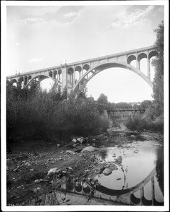 View of the Colorado Street Bridge as seen from the Arroyo Seco below, Pasadena, 1920